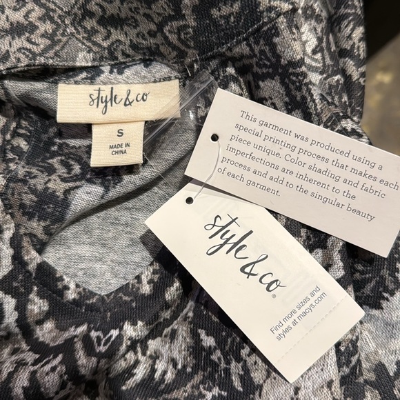 NWT Style & Co. Women’s Small Long Sleeve Chest Cutout Back Slit and Button - Picture 6 of 8